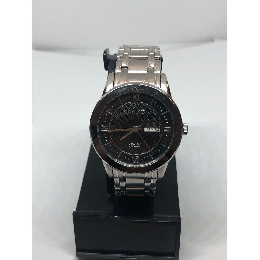 Relic ZR12051 Unisex Stainless Steel Analog Black Dial Quartz Wrist Watch LB202